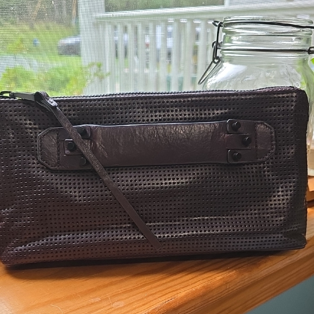She + Lo Clutch